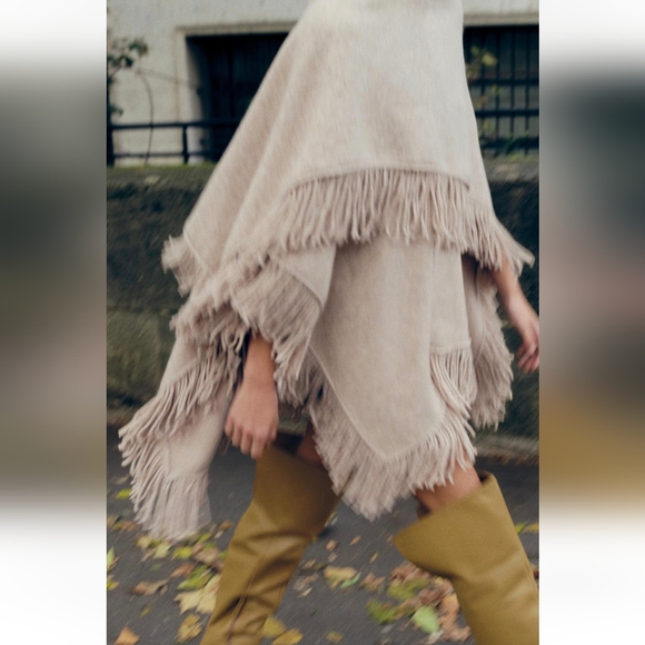 Zara Jackets & Blazers - ZARA FRINGED KNIT CAPE